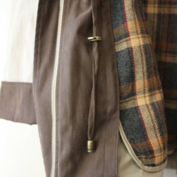 Liz Claiborne Vintage Microfiber Hooded Anorak - Picture 5 of 8